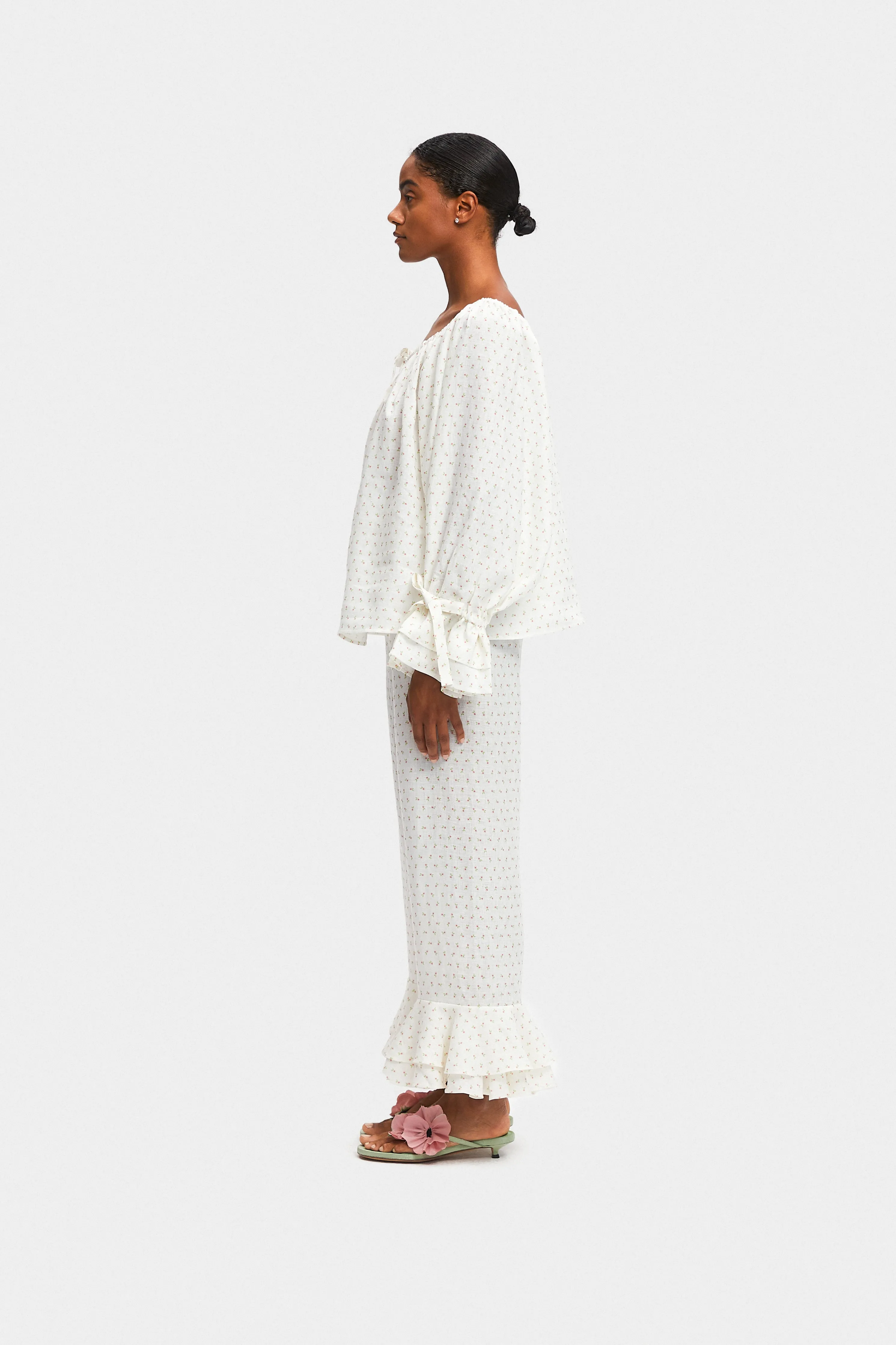 Cha-Cha Linen Lounge Set