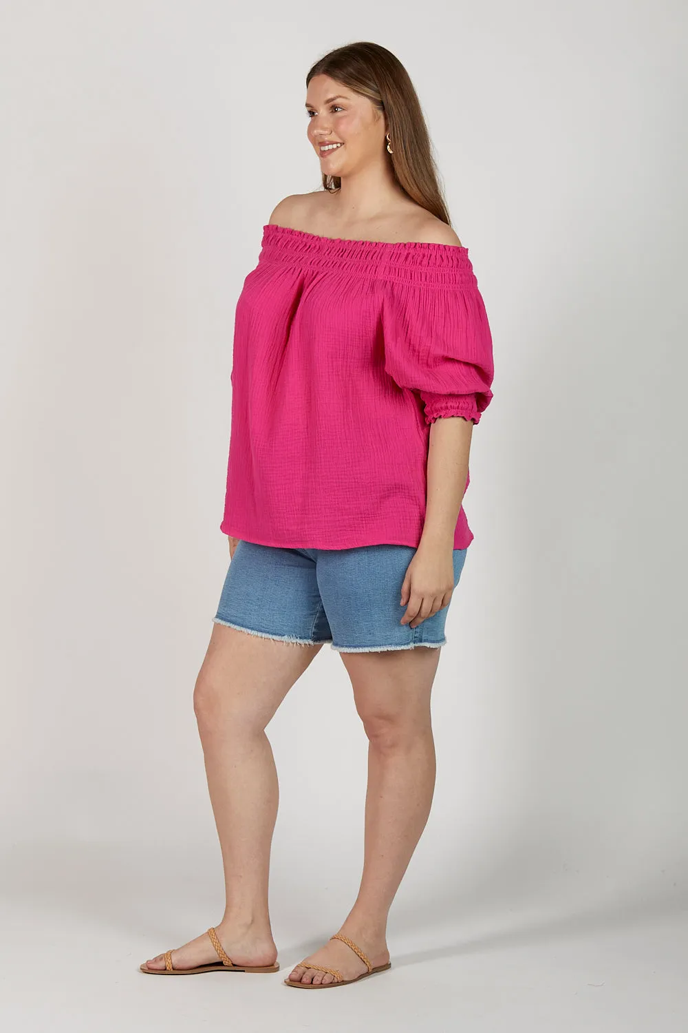 Poppy Crinkle Cotton Off The Shoulder Top in Pink Glo