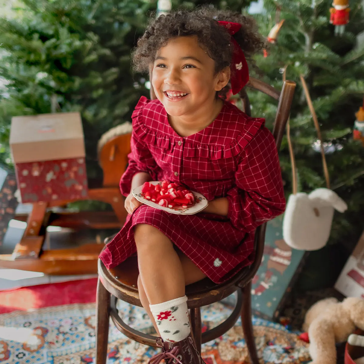 Robe rouge et blanche à carreaux en flanelle brossée, enfant  || Red and white plaid dress in brushed flannel, child