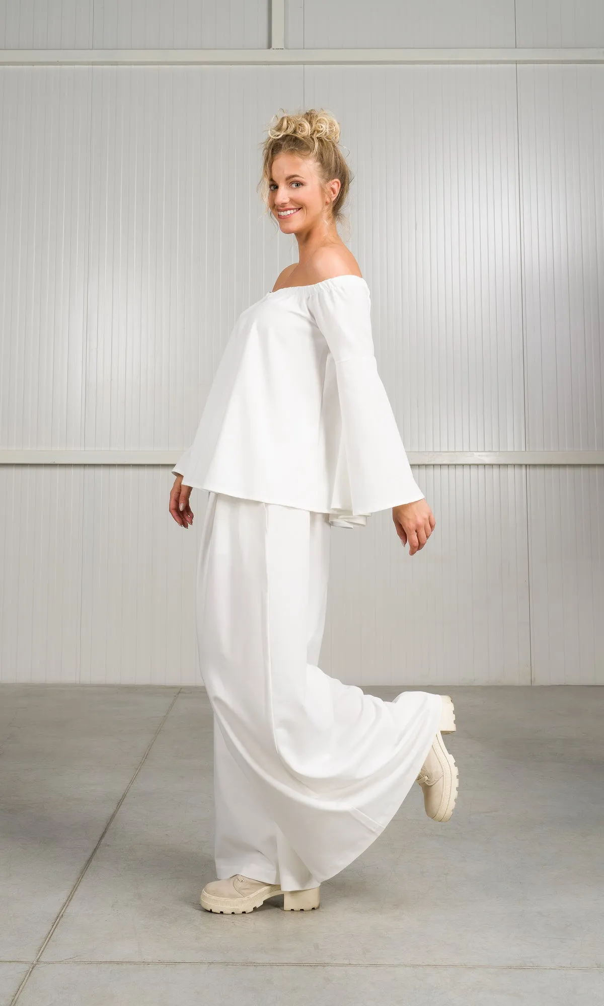 Two-piece Set of Off-Shoulder Blouse and Skirt Pants