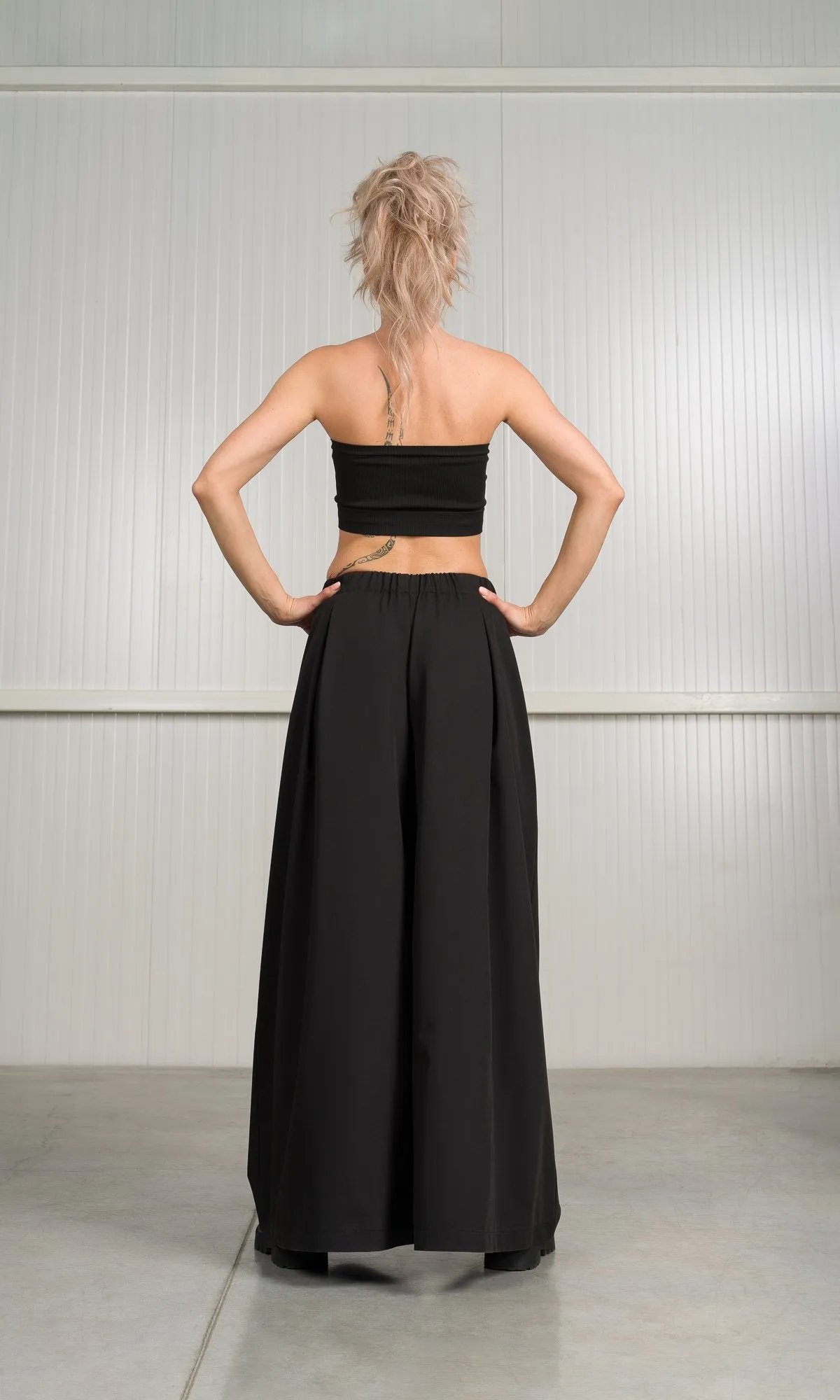 Two-piece Set of Off-Shoulder Blouse and Skirt Pants